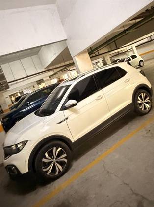 VOLKSWAGEN T-CROSS 1.4 250 TSI TOTAL FLEX HIGHLINE AUTOMÁTICO VOLKSWAGEN T-CROSS 1.4 250 TSI TOTAL FLEX HIGHLINE AUTOMÁTICO
